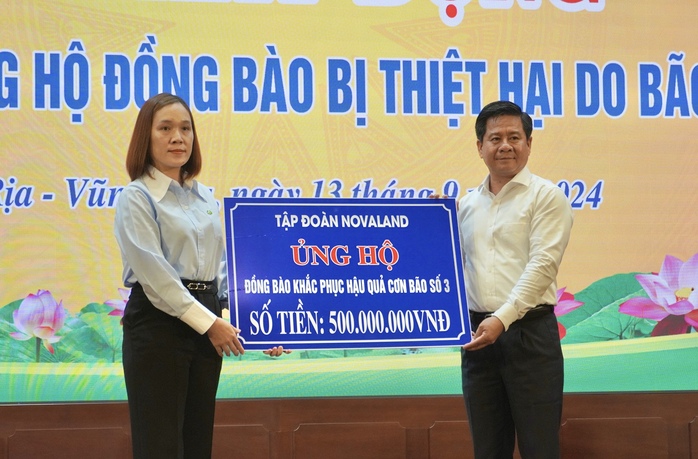 Bà Rịa - Vũng Tàu, Bình Phước ủng hộ đồng bào vùng bão lũ miền Bắc- Ảnh 5. Bà Rịa - Vũng Tàu, Bình Phước ủng hộ đồng bào vùng bão lũ miền Bắc- Ảnh 5.