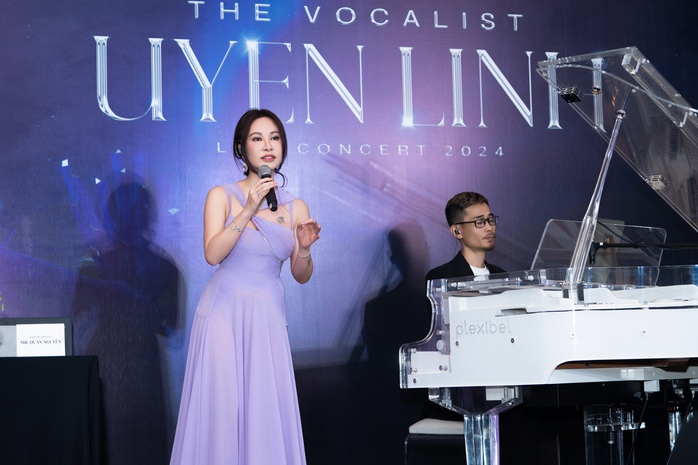 Nhan sắc khác lạ của Uyên Linh- Ảnh 1. Nhan sắc khác lạ của Uyên Linh- Ảnh 1.