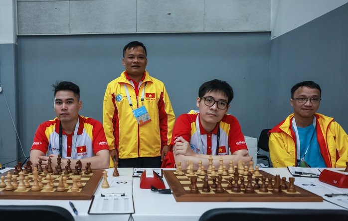 Olympiad cờ vua 2024: Hai đội nam, nữ Việt Nam thắng 3 vòng mở màn- Ảnh 2. Olympiad cờ vua 2024: Hai đội nam, nữ Việt Nam thắng 3 vòng mở màn- Ảnh 2.