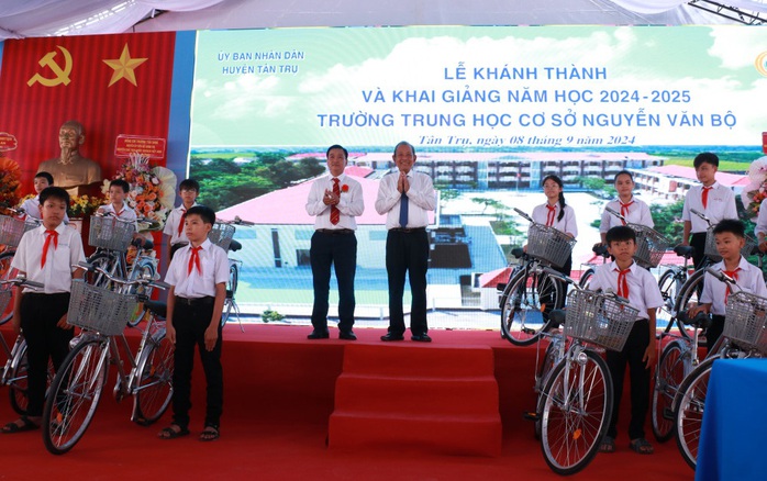 Long An tập trung thực hiện giảm nghèo bền vững- Ảnh 3. Long An tập trung thực hiện giảm nghèo bền vững- Ảnh 3.