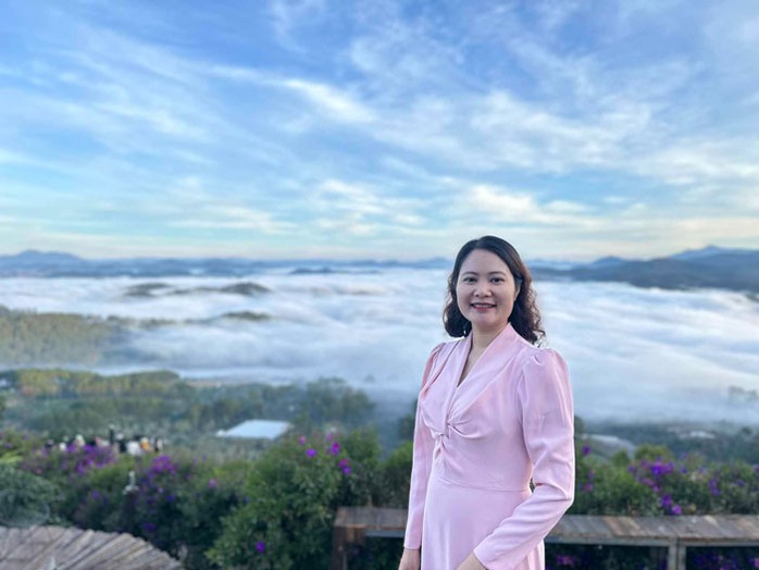 Bà PHẠM HÀ Bà PHẠM HÀ