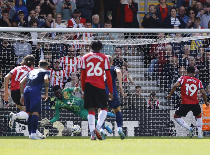 De Ligt và Rashford ghi bàn, Man United thắng tưng bừng Southampton- Ảnh 2. De Ligt và Rashford ghi bàn, Man United thắng tưng bừng Southampton- Ảnh 2.