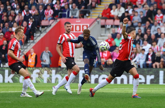 De Ligt và Rashford ghi bàn, Man United thắng tưng bừng Southampton- Ảnh 4. De Ligt và Rashford ghi bàn, Man United thắng tưng bừng Southampton- Ảnh 4.