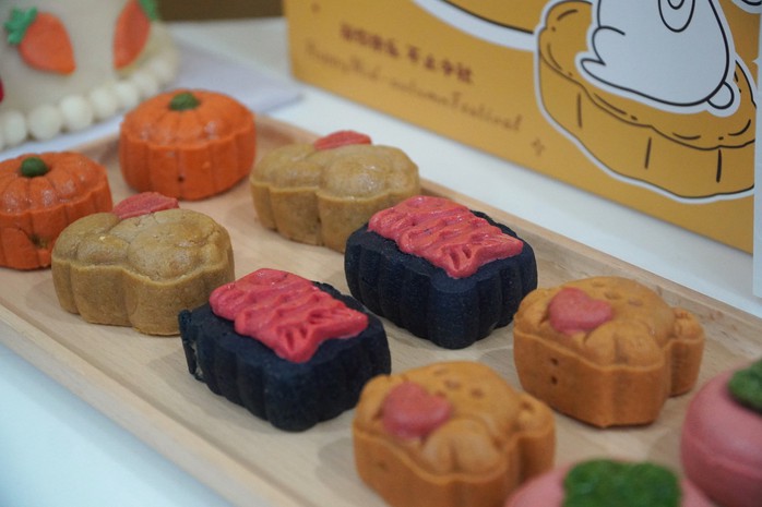 Bánh trung thu cho thú cưng tại TP HCM- Ảnh 3. Bánh trung thu cho thú cưng tại TP HCM- Ảnh 3.