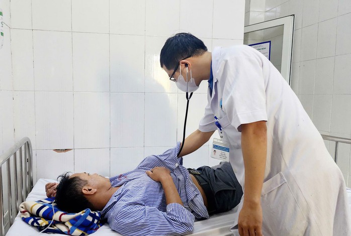 4 người ở Hà Tĩnh nhập viện cấp cứu sau bữa ăn tối có món nấm xào- Ảnh 1. 4 người ở Hà Tĩnh nhập viện cấp cứu sau bữa ăn tối có món nấm xào- Ảnh 1.