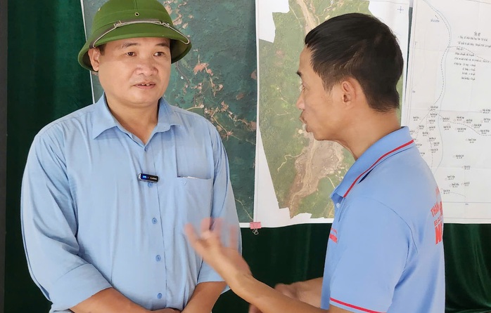 Báo Người Lao Động trao 160 triệu đồng hỗ trợ 16 hộ gia đình ở Làng Nủ- Ảnh 2. Báo Người Lao Động trao 160 triệu đồng hỗ trợ 16 hộ gia đình ở Làng Nủ- Ảnh 2.