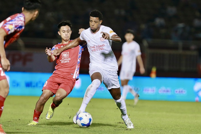 CLB TP HCM có điểm số đầu tiên ở ngày ra quân V-League 2024-2025- Ảnh 4. CLB TP HCM có điểm số đầu tiên ở ngày ra quân V-League 2024-2025- Ảnh 4.