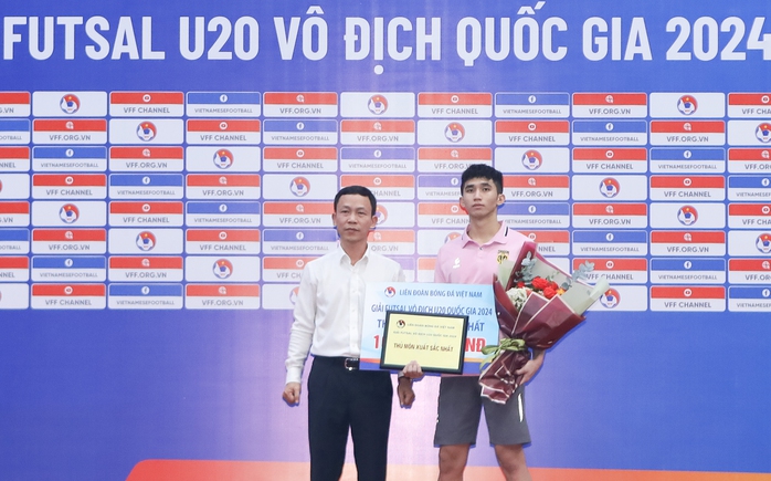 U20 futsal VĐQG: Thái Sơn Bắc biến Sài Gòn Titans TP HCM thành cựu vương- Ảnh 5. U20 futsal VĐQG: Thái Sơn Bắc biến Sài Gòn Titans TP HCM thành cựu vương- Ảnh 5.