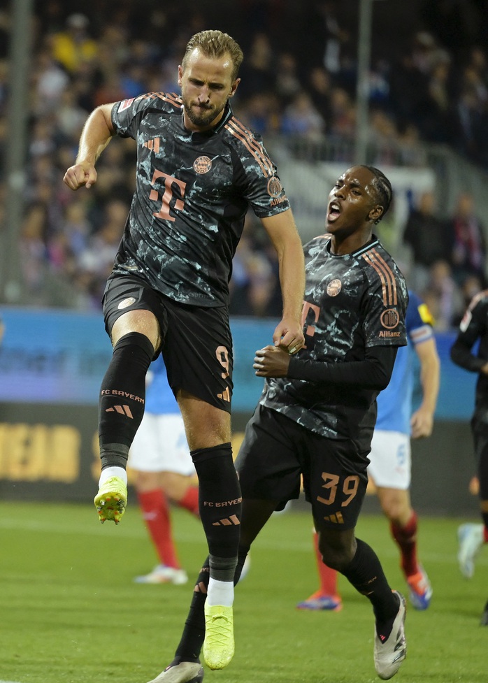 Haaland lập kỷ lục ở Anh, Harry Kane xô đổ kỷ lục của Haaland tại Bundesliga- Ảnh 3. Haaland lập kỷ lục ở Anh, Harry Kane xô đổ kỷ lục của Haaland tại Bundesliga- Ảnh 3.