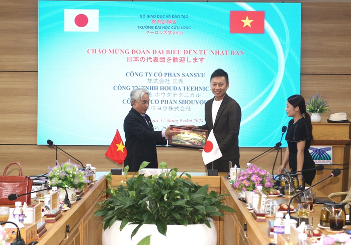 Trường Đại học Cửu Long làm việc với các công ty của Nhật Bản- Ảnh 3. Trường Đại học Cửu Long làm việc với các công ty của Nhật Bản- Ảnh 3.