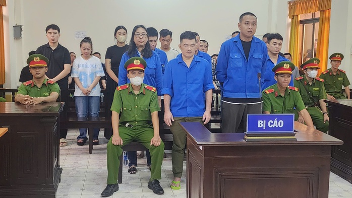 Phạt tù 14 đối tượng hỗn chiến tại Hòn Sơn khiến du khách hoảng loạn- Ảnh 1. Phạt tù 14 đối tượng hỗn chiến tại Hòn Sơn khiến du khách hoảng loạn- Ảnh 1.