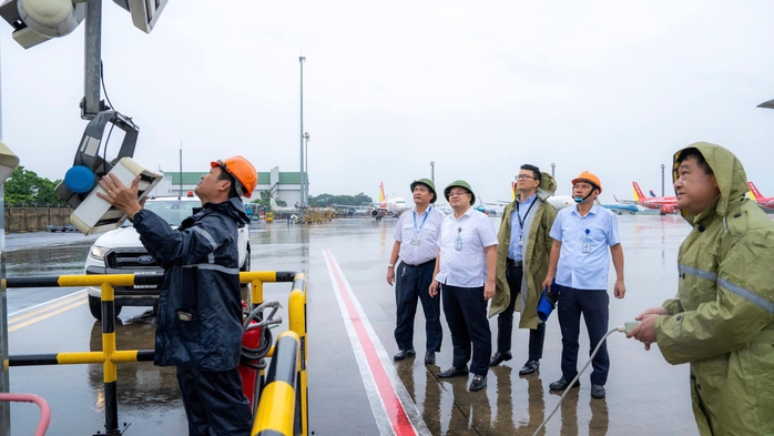 Ứng phó áp thấp nhiệt đới, bão, Cục Hàng không đặc biệt lưu ý các sân bay từ Quảng Ninh - Bình Thuận- Ảnh 1. Ứng phó áp thấp nhiệt đới, bão, Cục Hàng không đặc biệt lưu ý các sân bay từ Quảng Ninh - Bình Thuận- Ảnh 1.