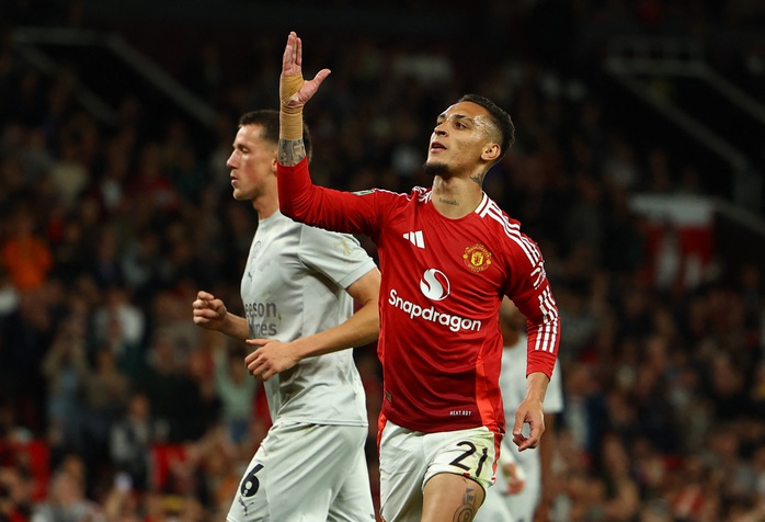 Rashford bùng nổ, Man United thắng tưng bừng League Cup- Ảnh 2. Rashford bùng nổ, Man United thắng tưng bừng League Cup- Ảnh 2.