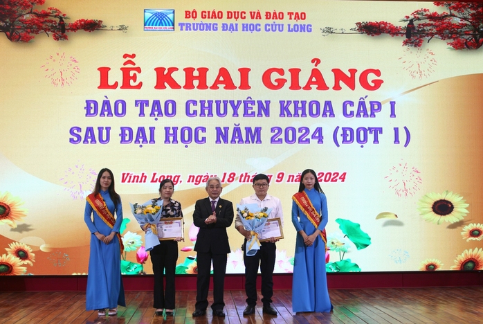 Trường Đại học Cửu Long khai giảng lớp chuyên khoa cấp I đầu tiên của trường- Ảnh 3. Trường Đại học Cửu Long khai giảng lớp chuyên khoa cấp I đầu tiên của trường- Ảnh 3.