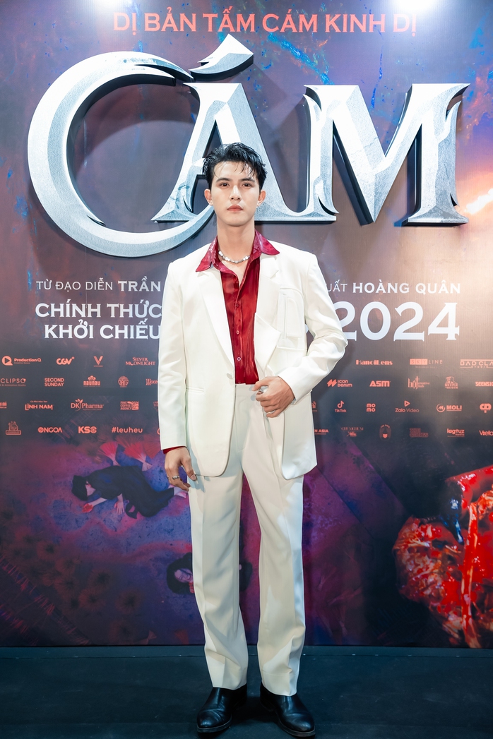 "Thập Nương" Lan Phương xinh đẹp đến với "Cám"- Ảnh 5. "Thập Nương" Lan Phương xinh đẹp đến với "Cám"- Ảnh 5.