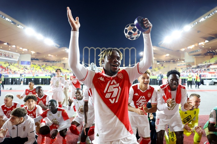 Barcelona thua sốc Monaco, chênh vênh bờ vực play-off Champions League- Ảnh 5. Barcelona thua sốc Monaco, chênh vênh bờ vực play-off Champions League- Ảnh 5.
