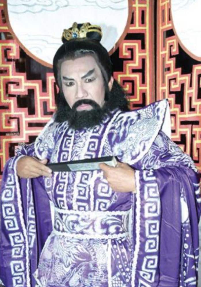 Tứ "soái ca" cải lương tuồng cổ vượt chông gai trụ vững với nghề- Ảnh 2. Tứ "soái ca" cải lương tuồng cổ vượt chông gai trụ vững với nghề- Ảnh 2.