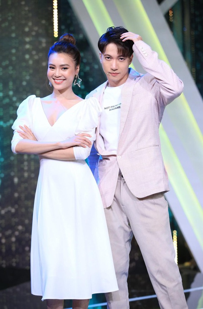 ST Sơn Thạch nói về mối quan hệ với Lan Ngọc và Thúy Ngân- Ảnh 1. ST Sơn Thạch nói về mối quan hệ với Lan Ngọc và Thúy Ngân- Ảnh 1.