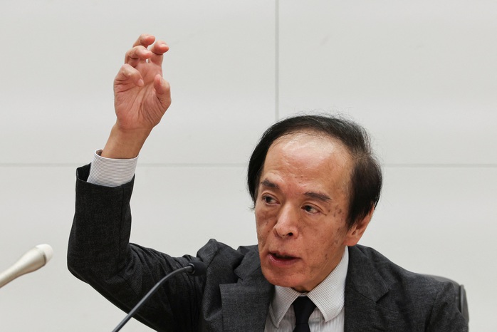 Ông Kazuo Ueda, Thống đốc Ngân hàng Trung ương Nhật Bản, tại cuộc họp báo ở thủ đô Tokyo hôm 20-9 Ảnh: REUTERS Ông Kazuo Ueda, Thống đốc Ngân hàng Trung ương Nhật Bản, tại cuộc họp báo ở thủ đô Tokyo hôm 20-9 Ảnh: REUTERS