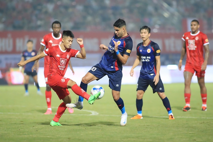 Chờ Quang Hải Chờ Quang Hải