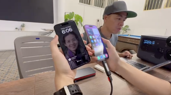 Cận cảnh mở hộp và trải nghiệm iPhone 16 Pro- Ảnh 1. Cận cảnh mở hộp và trải nghiệm iPhone 16 Pro- Ảnh 1.