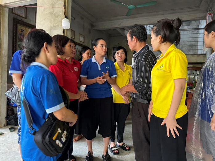 Bài dự thi cuộc thi viết "Lòng tốt quanh ta": Hành Trình Xanh hướng trái tim về cộng đồng- Ảnh 2. Bài dự thi cuộc thi viết "Lòng tốt quanh ta": Hành Trình Xanh hướng trái tim về cộng đồng- Ảnh 2.