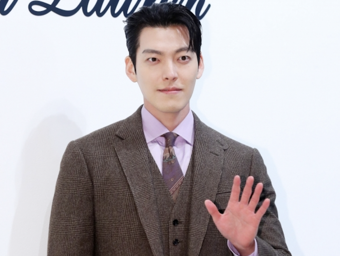 Mỹ nam Kim Woo-bin: "Tôi đang cố gắng sống tốt mỗi ngày"- Ảnh 2. Mỹ nam Kim Woo-bin: "Tôi đang cố gắng sống tốt mỗi ngày"- Ảnh 2.
