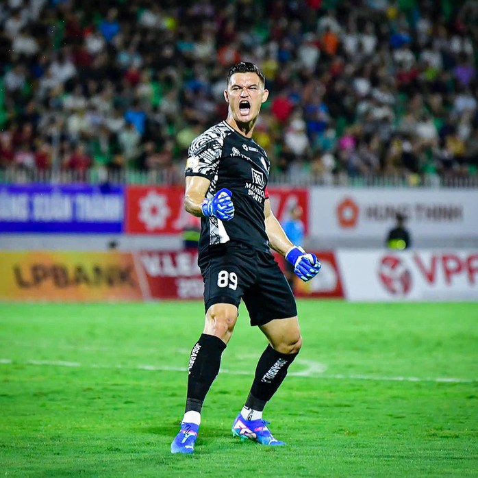 CLB TP Hồ Chí Minh đánh bại á quân V-League- Ảnh 5. CLB TP Hồ Chí Minh đánh bại á quân V-League- Ảnh 5.