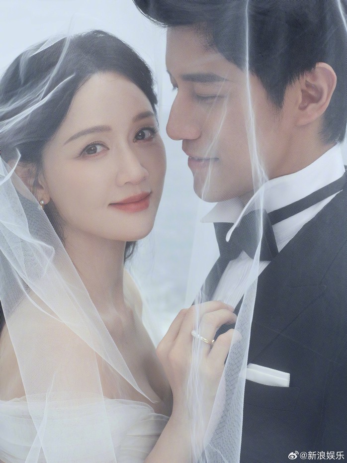 Trần Kiều Ân xinh đẹp lên xe hoa cùng thiếu gia kém tuổi- Ảnh 9. Trần Kiều Ân xinh đẹp lên xe hoa cùng thiếu gia kém tuổi- Ảnh 9.