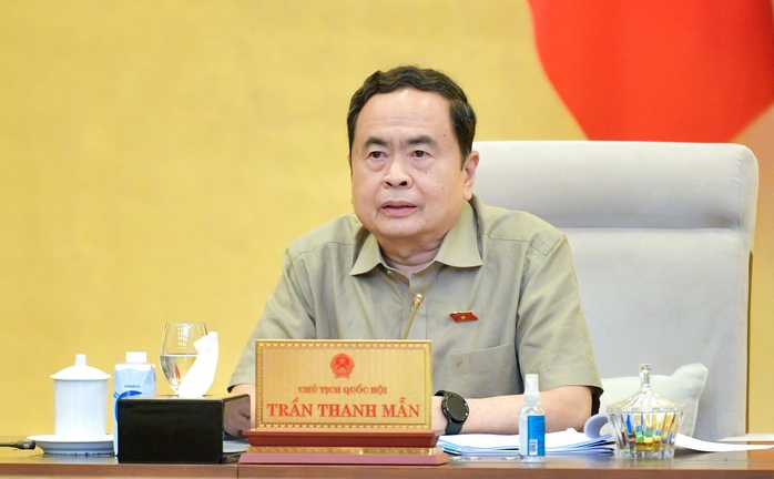 Liên quan sửa đổi Luật Thuế thu nhập doanh nghiệp, Chủ tịch Quốc hội Trần Thanh Mẫn lưu ý cần thực hiện với tinh thần “nội dung nào đã chín, đã rõ thì sửa ngay; nội dung nào chưa chín, chưa rõ thì nghiên cứu thêm”Ảnh: PHẠM THẮNG Liên quan sửa đổi Luật Thuế thu nhập doanh nghiệp, Chủ tịch Quốc hội Trần Thanh Mẫn lưu ý cần thực hiện với tinh thần “nội dung nào đã chín, đã rõ thì sửa ngay; nội dung nào chưa chín, chưa rõ thì nghiên cứu thêm”Ảnh: PHẠM THẮNG