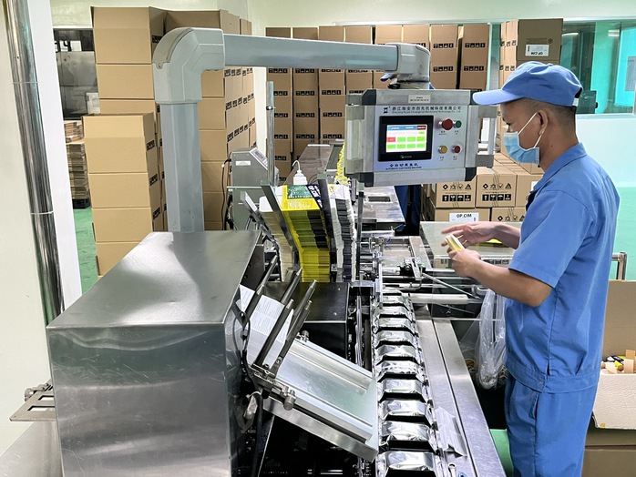 Tìm động lực mới để kinh tế TP HCM tăng trưởng (*): Chuyển đổi xanh để phát triển bền vững- Ảnh 1. Tìm động lực mới để kinh tế TP HCM tăng trưởng (*): Chuyển đổi xanh để phát triển bền vững- Ảnh 1.