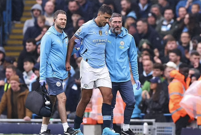 Man City báo tin dữ, Rodri có nguy cơ nghỉ hết mùa- Ảnh 3. Man City báo tin dữ, Rodri có nguy cơ nghỉ hết mùa- Ảnh 3.