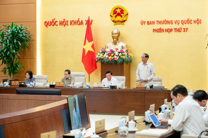Ủy ban thường vụ QH xem xét báo cáo giám sát về thị trường BĐS và phát triển nhà ở xã hội- Ảnh 1. Ủy ban thường vụ QH xem xét báo cáo giám sát về thị trường BĐS và phát triển nhà ở xã hội- Ảnh 1.