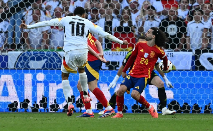 UEFA thừa nhận trọng tài mắc lỗi nghiêm trọng ở trận tứ kết Euro 2024 Đức thua Tây Ban Nha - Ảnh 1. UEFA thừa nhận trọng tài mắc lỗi nghiêm trọng ở trận tứ kết Euro 2024 Đức thua Tây Ban Nha - Ảnh 1.