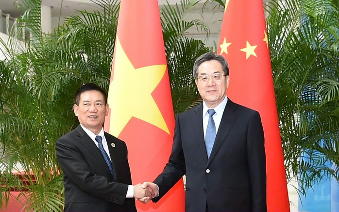Thúc đẩy kết nối hạ tầng giao thông đường sắt, đường bộ qua biên giới Việt - Trung- Ảnh 1. Thúc đẩy kết nối hạ tầng giao thông đường sắt, đường bộ qua biên giới Việt - Trung- Ảnh 1.
