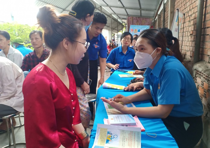 Hàng trăm ngàn lao động mong được giải quyết dứt điểm nợ BHXH- Ảnh 1. Hàng trăm ngàn lao động mong được giải quyết dứt điểm nợ BHXH- Ảnh 1.