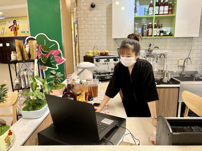 Bỏ đề xuất quy định làm thêm không quá 24 giờ/tuần, học sinh, sinh viên phấn khởi- Ảnh 1. Bỏ đề xuất quy định làm thêm không quá 24 giờ/tuần, học sinh, sinh viên phấn khởi- Ảnh 1.