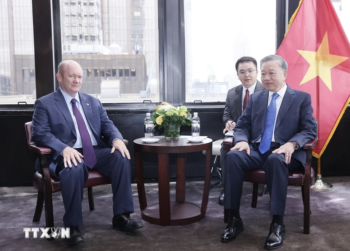 Tổng Bí thư, Chủ tịch nước Tô Lâm gặp Thượng nghị sĩ Chris Coons- Ảnh 2. Tổng Bí thư, Chủ tịch nước Tô Lâm gặp Thượng nghị sĩ Chris Coons- Ảnh 2.