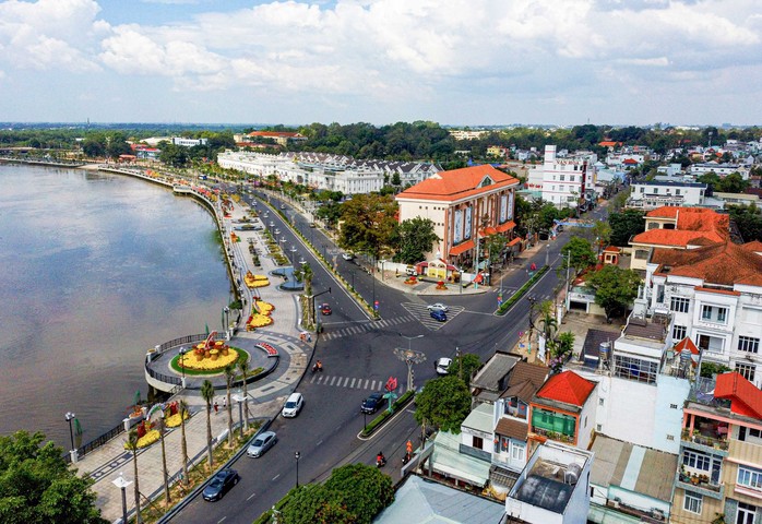 Bình Dương vươn mình để trở thành thành phố trực thuộc trung ương (*): Định rõ mục tiêu, tầm nhìn- Ảnh 2. Bình Dương vươn mình để trở thành thành phố trực thuộc trung ương (*): Định rõ mục tiêu, tầm nhìn- Ảnh 2.