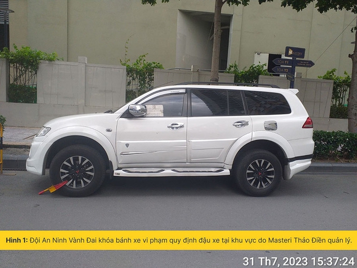 Bị bảo vệ chung cư “khu nhà giàu” khóa bánh xe, tòa án phán quyết ra sao?- Ảnh 2. Bị bảo vệ chung cư “khu nhà giàu” khóa bánh xe, tòa án phán quyết ra sao?- Ảnh 2.