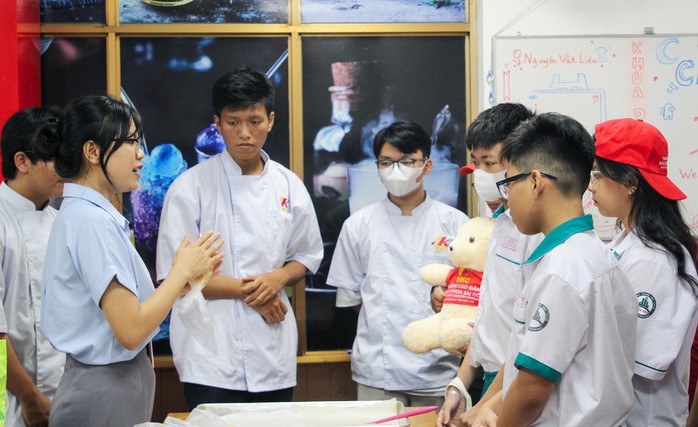Cấp bù học phí chậm khiến trường nghề khó thu hút học sinh, sinh viên- Ảnh 3. Cấp bù học phí chậm khiến trường nghề khó thu hút học sinh, sinh viên- Ảnh 3.