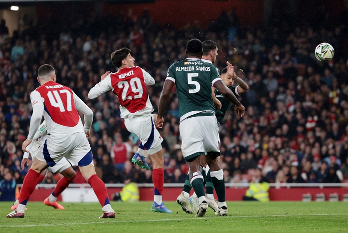 Đương kim vô địch Liverpool đè bẹp West Ham, Arsenal dội mưa bàn thắng ở League Cup- Ảnh 8. Đương kim vô địch Liverpool đè bẹp West Ham, Arsenal dội mưa bàn thắng ở League Cup- Ảnh 8.