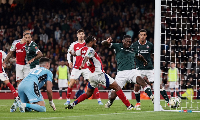 Đương kim vô địch Liverpool đè bẹp West Ham, Arsenal dội mưa bàn thắng ở League Cup- Ảnh 7. Đương kim vô địch Liverpool đè bẹp West Ham, Arsenal dội mưa bàn thắng ở League Cup- Ảnh 7.