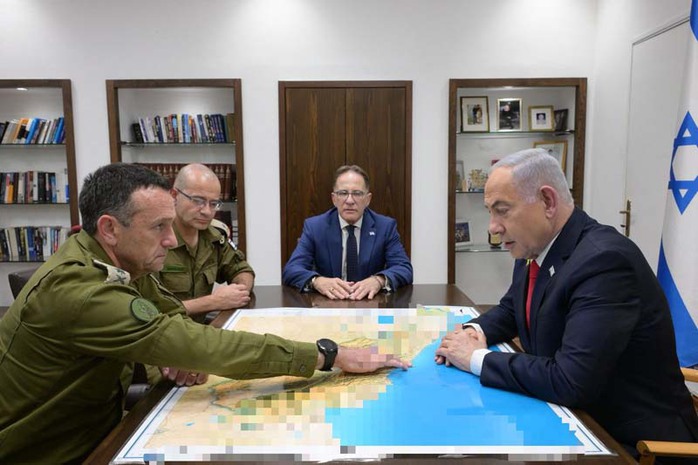 Bác ngừng bắn, Israel "dốc toàn lực đánh Hezbollah"- Ảnh 1. Bác ngừng bắn, Israel "dốc toàn lực đánh Hezbollah"- Ảnh 1.