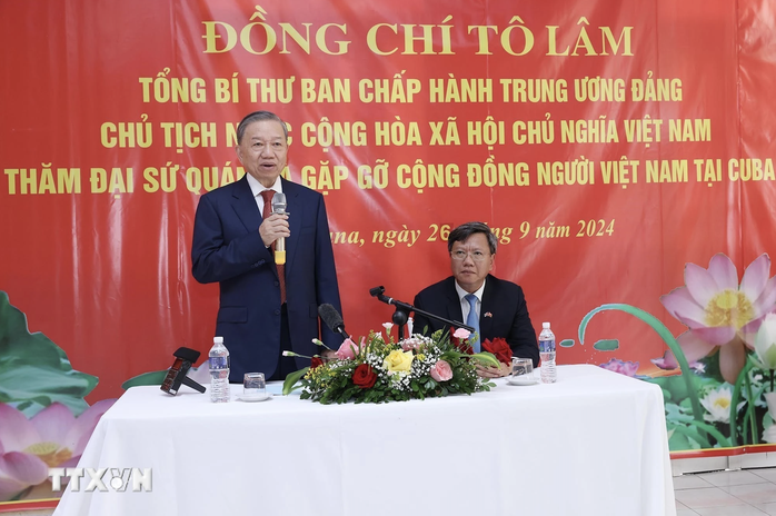 Tổng Bí thư, Chủ tịch nước gặp mặt cộng đồng người Việt Nam tại Cuba- Ảnh 2. Tổng Bí thư, Chủ tịch nước gặp mặt cộng đồng người Việt Nam tại Cuba- Ảnh 2.