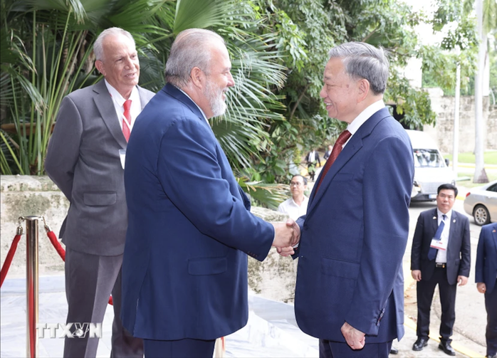 Tổng Bí thư, Chủ tịch nước Tô Lâm hội kiến Thủ tướng Cuba- Ảnh 1. Tổng Bí thư, Chủ tịch nước Tô Lâm hội kiến Thủ tướng Cuba- Ảnh 1.