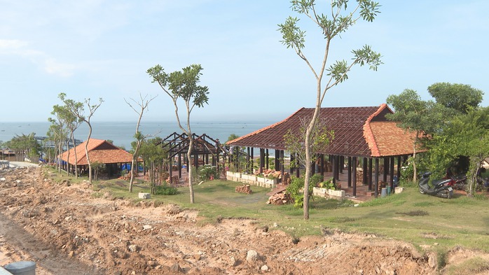 Thông tin mới nhất về quá trình xử lí vi phạm tại dốc Hoàng Hôn- Ảnh 1. Thông tin mới nhất về quá trình xử lí vi phạm tại dốc Hoàng Hôn- Ảnh 1.
