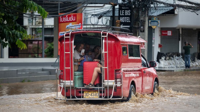 Thái Lan tiếp tục cảnh báo về lũ lụt- Ảnh 1. Thái Lan tiếp tục cảnh báo về lũ lụt- Ảnh 1.