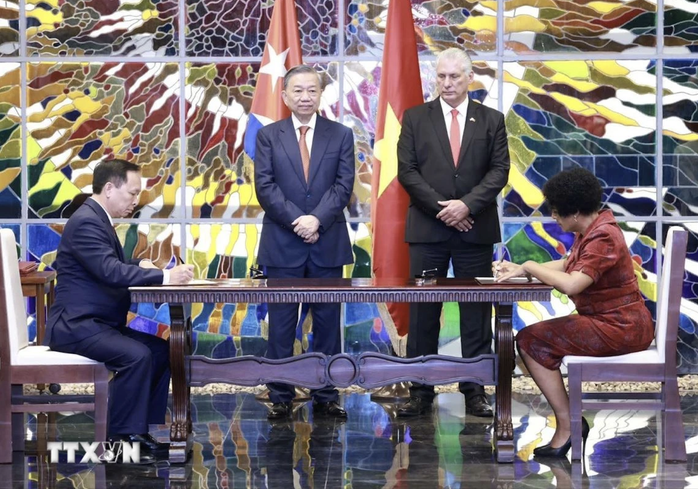 Tổng Bí thư, Chủ tịch nước hội đàm với Bí thư Thứ nhất, Chủ tịch nước Cuba- Ảnh 5. Tổng Bí thư, Chủ tịch nước hội đàm với Bí thư Thứ nhất, Chủ tịch nước Cuba- Ảnh 5.