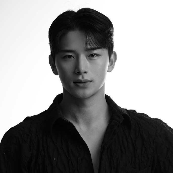 Á hậu Bùi Khánh Linh nhận được lời tỏ tình từ hot boy xứ Hàn- Ảnh 2. Á hậu Bùi Khánh Linh nhận được lời tỏ tình từ hot boy xứ Hàn- Ảnh 2.